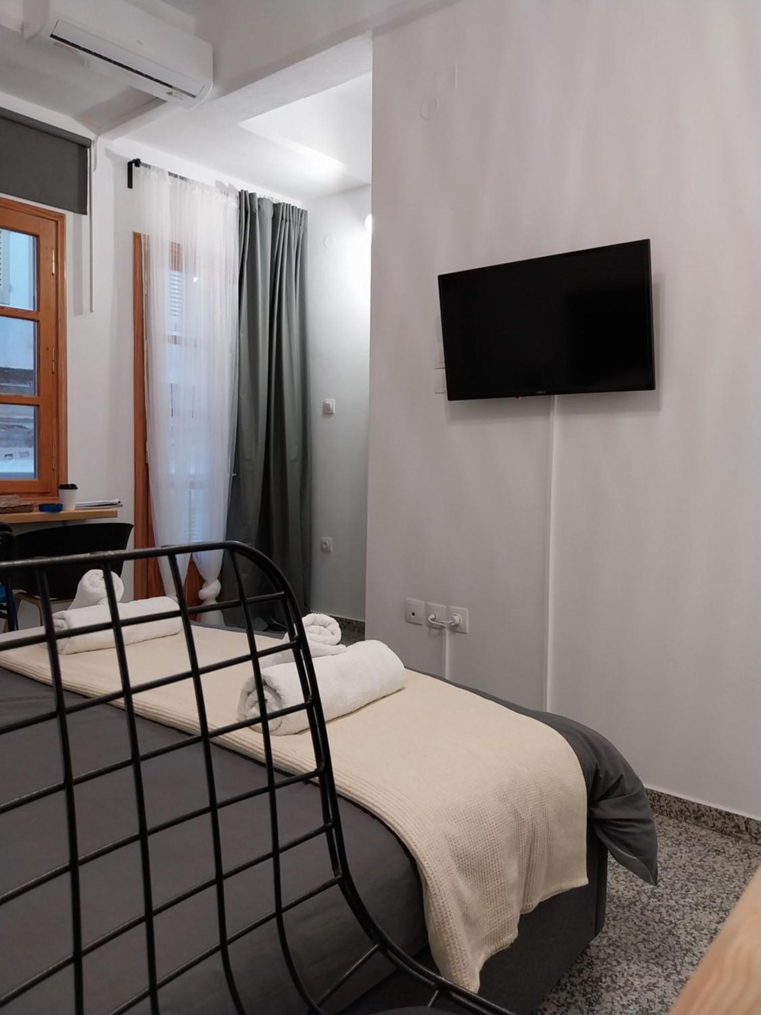 Homdwell Fine Living 2 Apartment Ermoupoli Ngoại thất bức ảnh