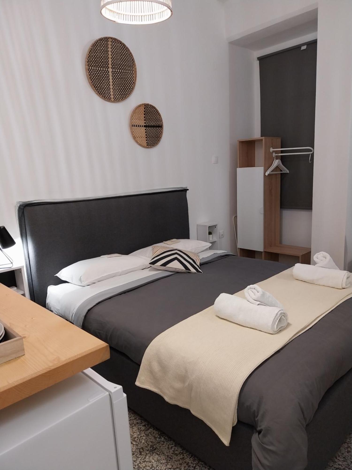 Homdwell Fine Living 2 Apartment Ermoupoli Ngoại thất bức ảnh